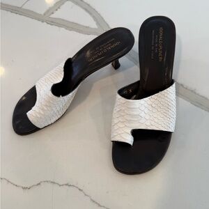 Donald J. Pliner White and Black Women's Slide, Heel Sandal Shoes 10N
